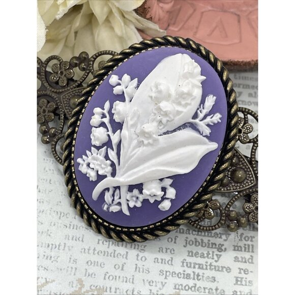 Lily Valley Purple Victorian Flower Cameo Wedding Pin Hair Clip Jewelry Comb - Picture 4 of 10